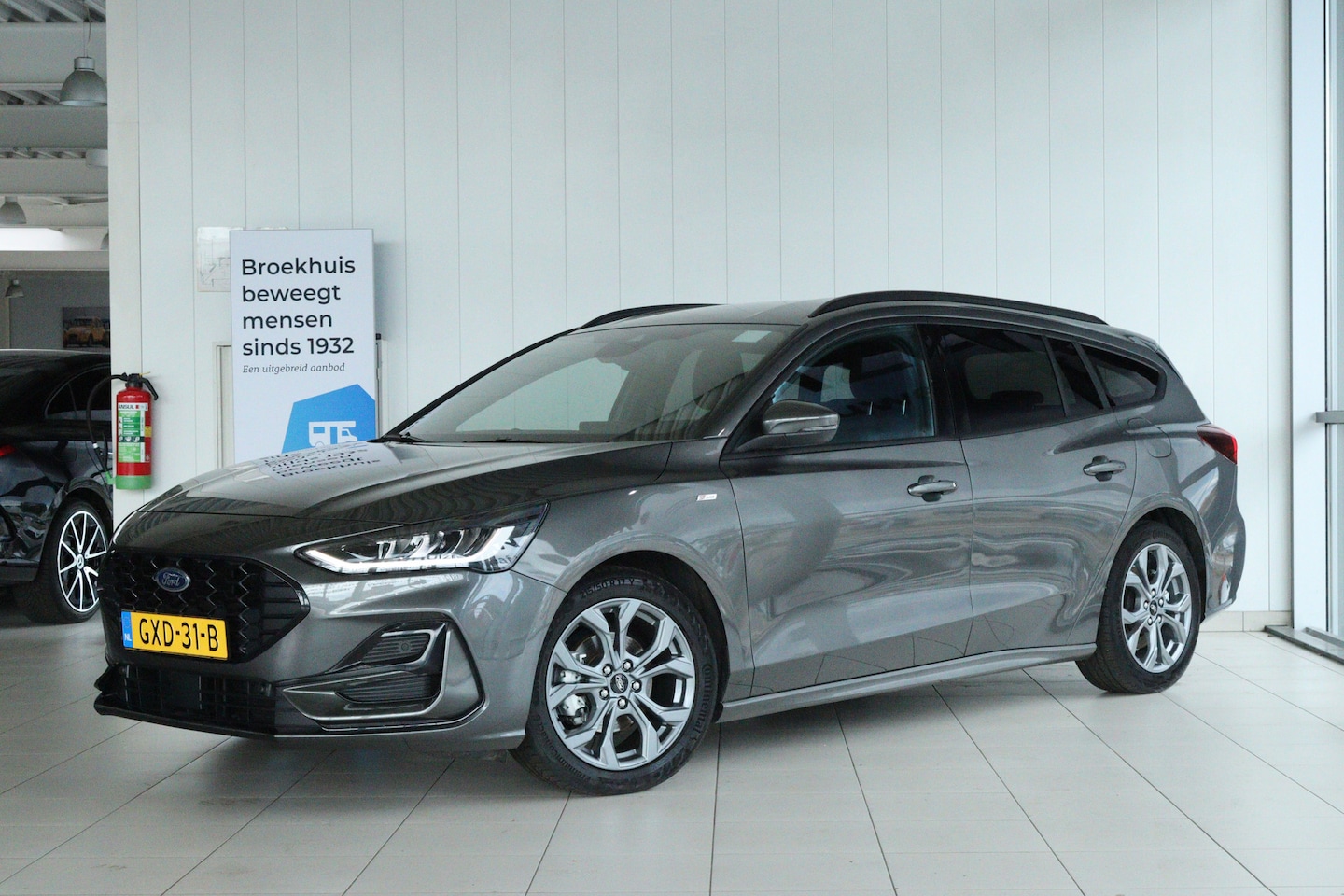 Ford Focus Wagon - 1.0 EcoBoost Hybrid ST Line | Cruise Control | Stoel+Stuurverwarming | Carplay | Navi | LE - AutoWereld.nl