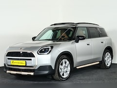 MINI Countryman - E Favoured 66.5 kWh Panorama / Navi / CarPlay / ACC / Lane-assist