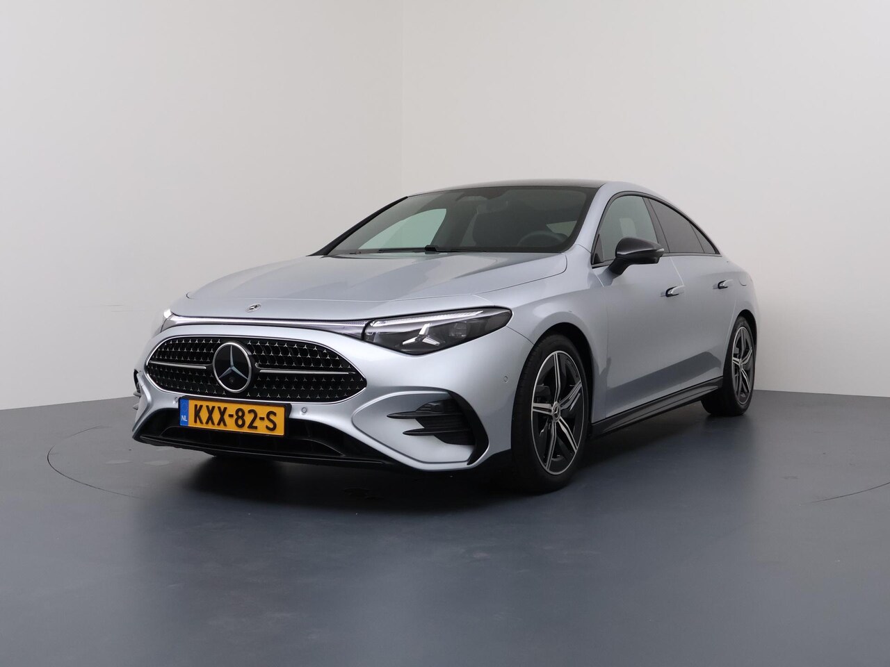 Mercedes-Benz CLA-Klasse - 180 Business Solution AMG | Premium Pakket | Superscreen | Night Pakket | Panoramadak | Tr - AutoWereld.nl