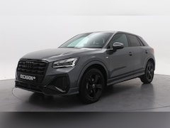 Audi Q2 - 35 TFSI S Edition | Clima | Carplay | Zwart optiek |