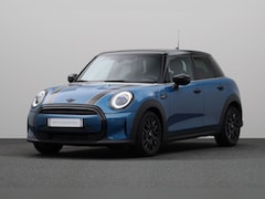MINI 5-Deurs - 1.5 Cooper Camden Edition | Navigatiesysteem | Extra getint glas in achterportierruiten en