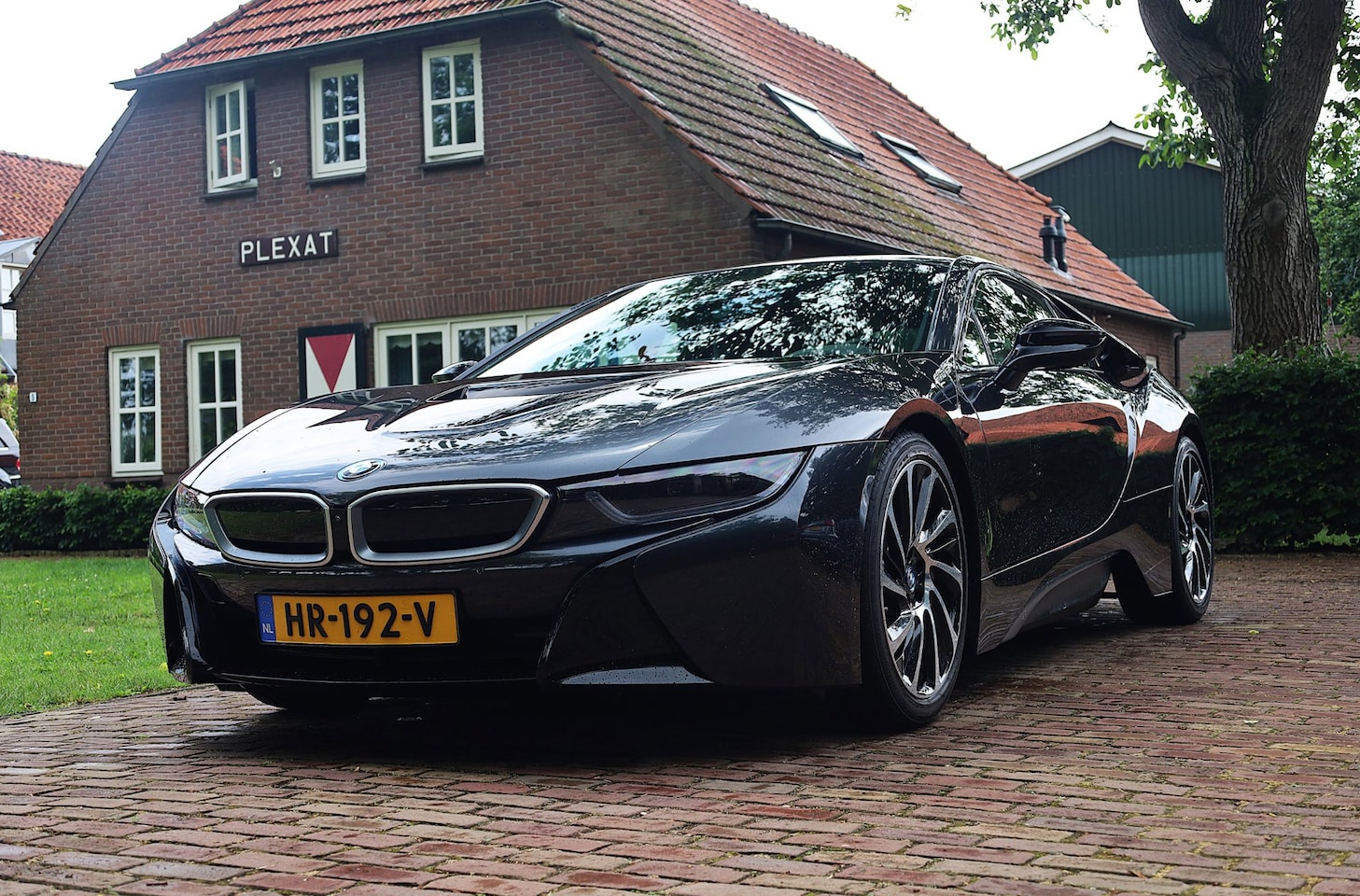 BMW i8 - 1.5 Aut. | SOH 93% | Dalbergia-braun Interieur | Orig. NL | Harman-Kardon | Dealeronderhou - AutoWereld.nl