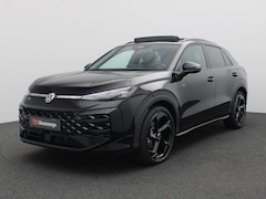 Volkswagen T-Roc - 1.5 eTsi R-Line First Edition 150PK DSG Pano-Schuifdak, Trekhaak, Black Style, 20" LM Velg