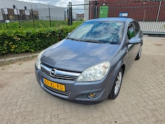 Opel Astra - 1.6 Temptation AIRCO CRUISE NAP NETJES