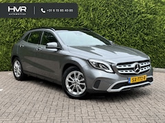 Mercedes-Benz GLA-Klasse - 180 | Business Solution + Ltd | Pano | Stoelverwarming | Camera | Keyless