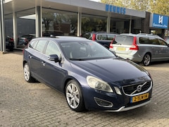 Volvo V60 - 3.0 T6 AWD Summum Driver Support Schuifdak Four-C Premium Sound