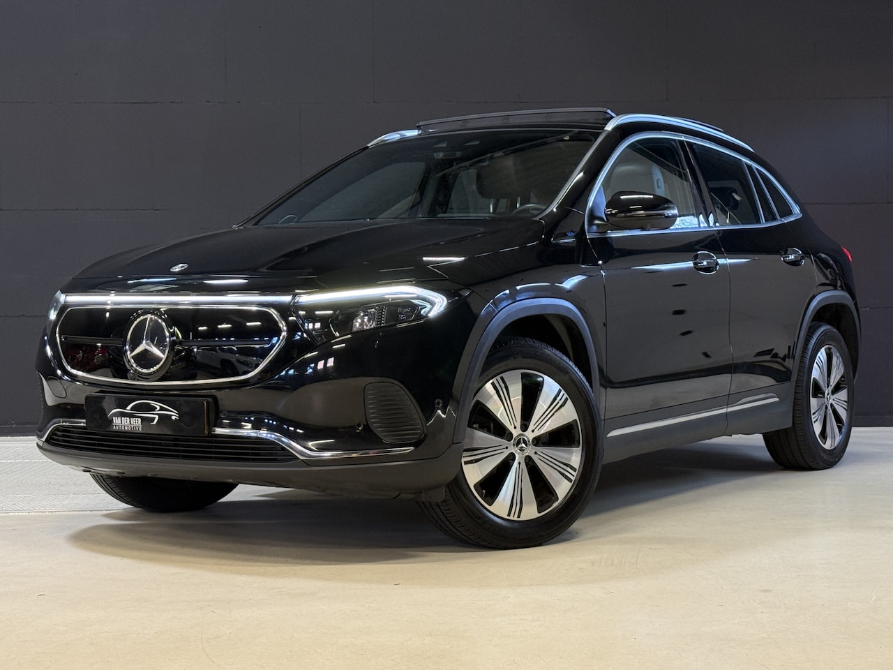 Mercedes-Benz EQA - 250 Business Solution Luxury 67 kWh | SOH 99% | Pano | 360 Camera | Origineel NL - AutoWereld.nl