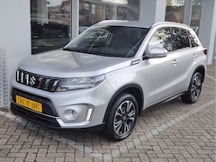 Suzuki Vitara - 1.5 HYBRID STYLE AUTOMAAT Keyless | Dodehoeksensoren | Navi | Adaptive Cruise