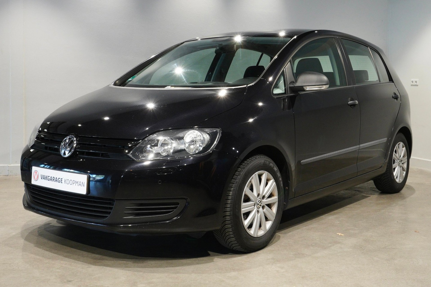 Volkswagen Golf Plus - 1.2 TSI Trendline BlueMotion Trekhaak - AutoWereld.nl
