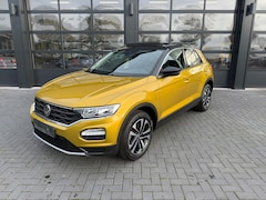 Volkswagen T-Roc - 1.0 TSI United | ACC | Panoramadak | Navi | CameraIs het