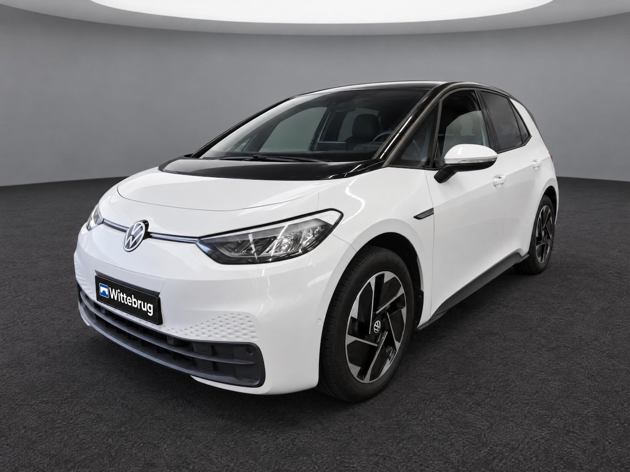 Volkswagen ID.3 - Pro performance 59 kWh / Achteruitrij camera / Navigatie / Stoel verwarming / 18'' LMV - AutoWereld.nl