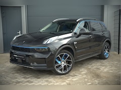 Lynk & Co 01 - 1.5 | Panoramadak | Stoelverwarming | Keyless | Apple Carplay | Memory Seat | Adaptive Cru