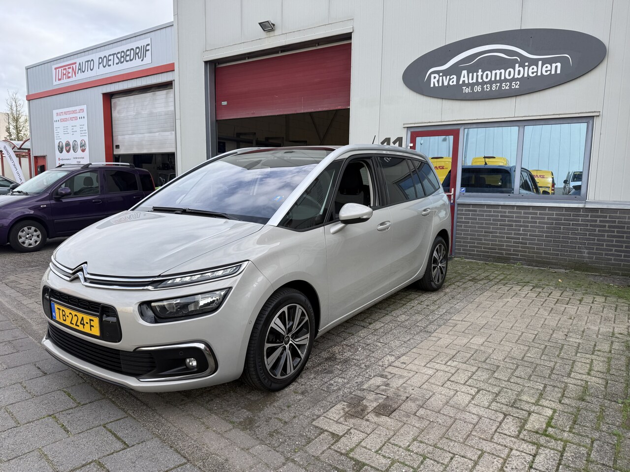 Citroën Grand C4 Picasso - 1.2 PureTech Business 1.2 PureTech Business - AutoWereld.nl