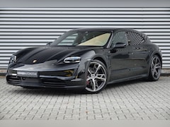 Porsche Taycan Cross Turismo - 4S 93 kWh Chrono | Panodak | Dual Display | HUD | Luchtvering | Bose | Inno |