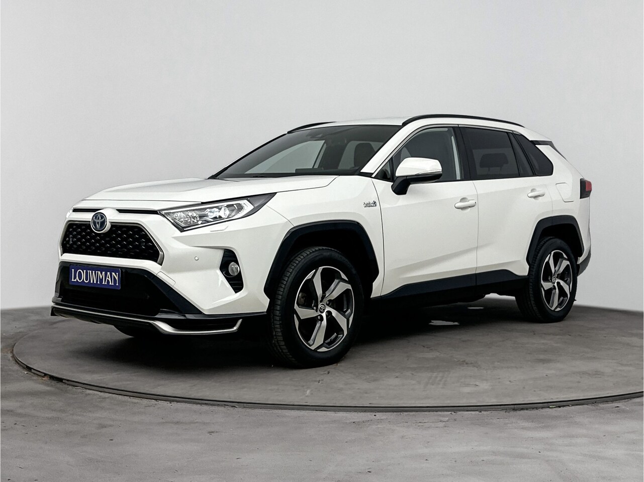 Toyota RAV4 - 2.5 Plug-in Hybrid AWD Dynamic | Voorruit-Stuur-Stoelverwarming | Parkeersensoren V+A | - AutoWereld.nl