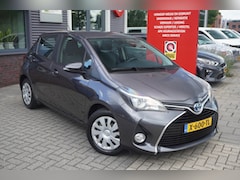 Toyota Yaris - 1.5 Hybrid Aspiration / Camera / Climate control / Bluetooth