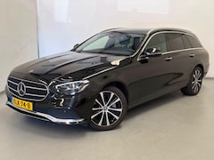 Mercedes-Benz E-klasse Estate - 300e / Keyless / Trekhaak / Sfeerverlichting