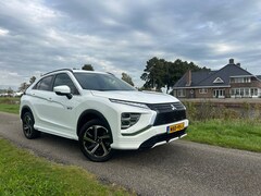Mitsubishi Eclipse Cross - 2.4 PHEV Black Edition | Apple Carplay | 360 Camera | Stoel & Stuurverwarming | Keyless