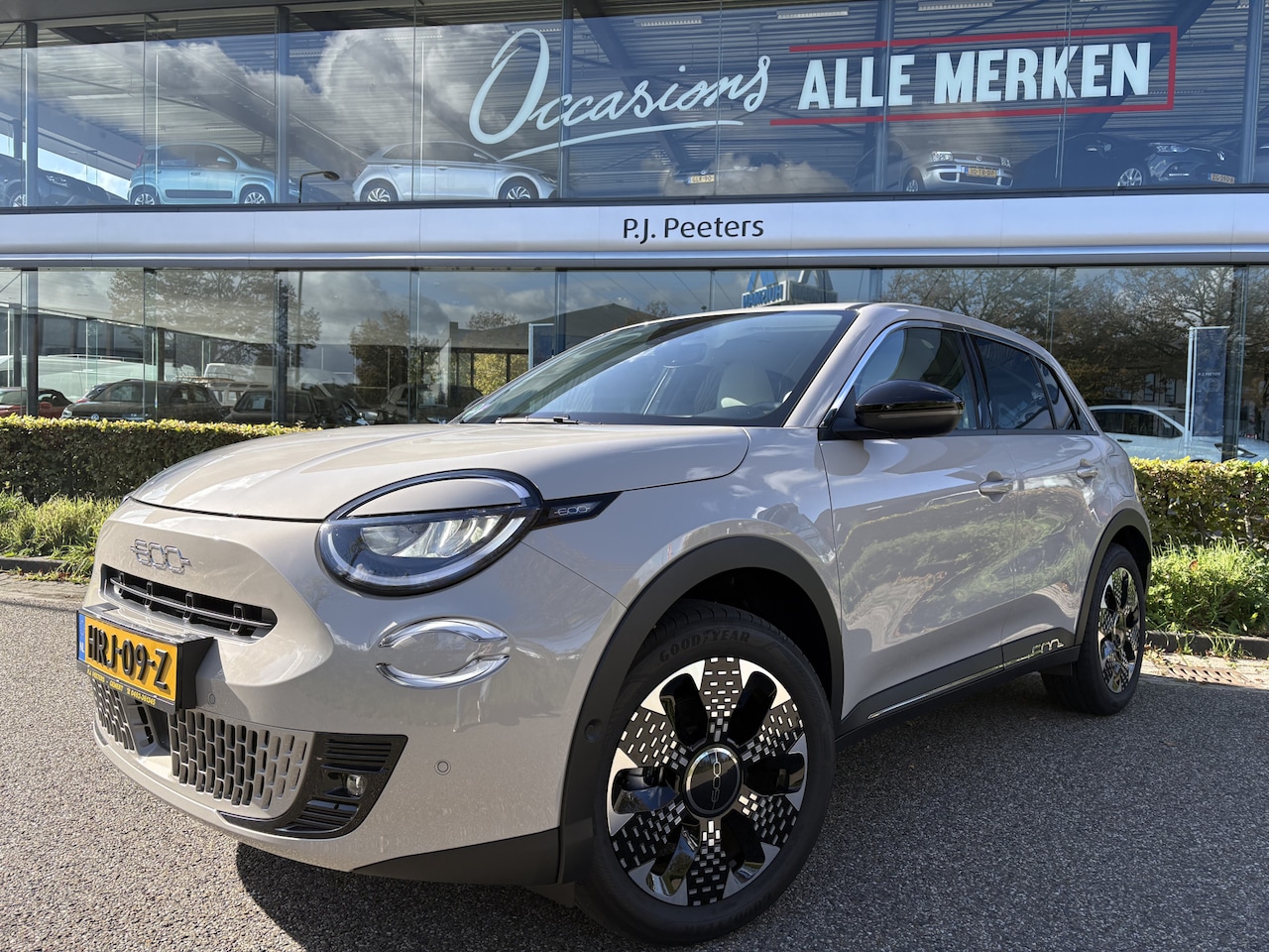 Fiat 600 - 1.2 Hybrid La Prima Achteruitrijcamera - Airco - Apple carplay - Draadloze telefoonoplader - AutoWereld.nl
