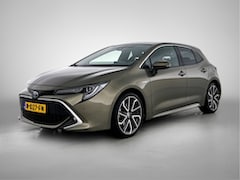 Toyota Corolla - 2.0 Hybrid Executive | Luxe uitvoering | Weinig Kilometers |