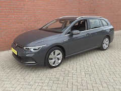 Volkswagen Golf Variant - 1.5 eTSI 150pk DSG Style Navigatie Apple Carplay/Android Auto Parkeersensoren Adaptive Cru