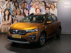 Dacia Sandero Stepway - 1.0 TCe 100 Bi-Fuel Comfort - Afneembare Trekhaak - Dodehoek - Camera - Sensoren