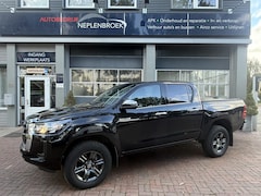 Toyota HiLux - 2.4 D-4D Double Cab Challenger Bj 2024 Km 23.000 NAP BTW 4X4 incl.bank