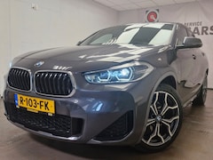 BMW X2 - SDrive18i High Executive 1 JAAR BOVAG GARANTIE ORGINELE M-PAKKET AIRCO ACC