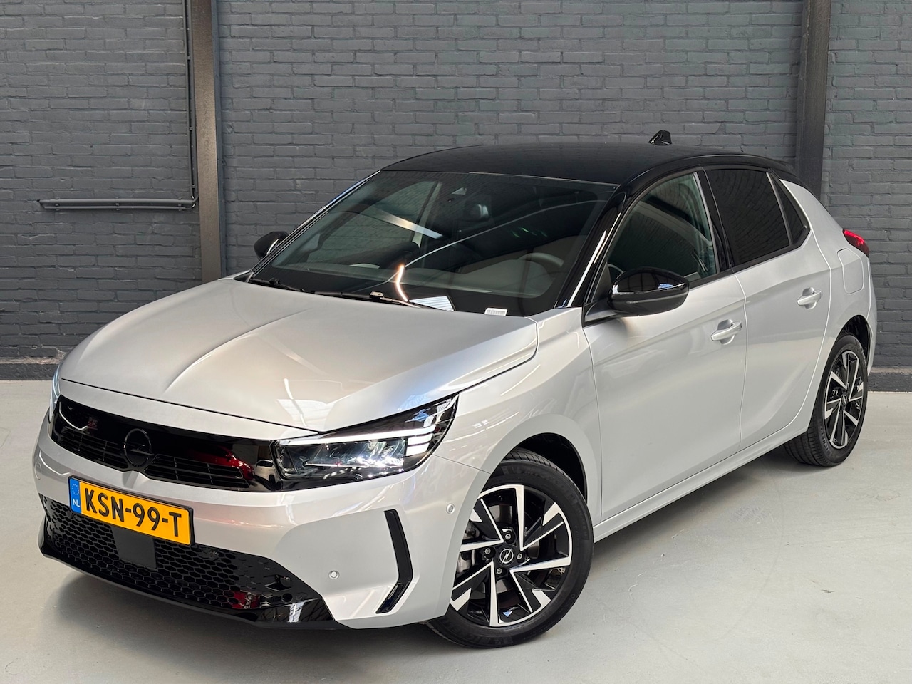 Opel Corsa - 1.2 Turbo (101 pk) GS - duotone - keyless - camera - climate - AutoWereld.nl