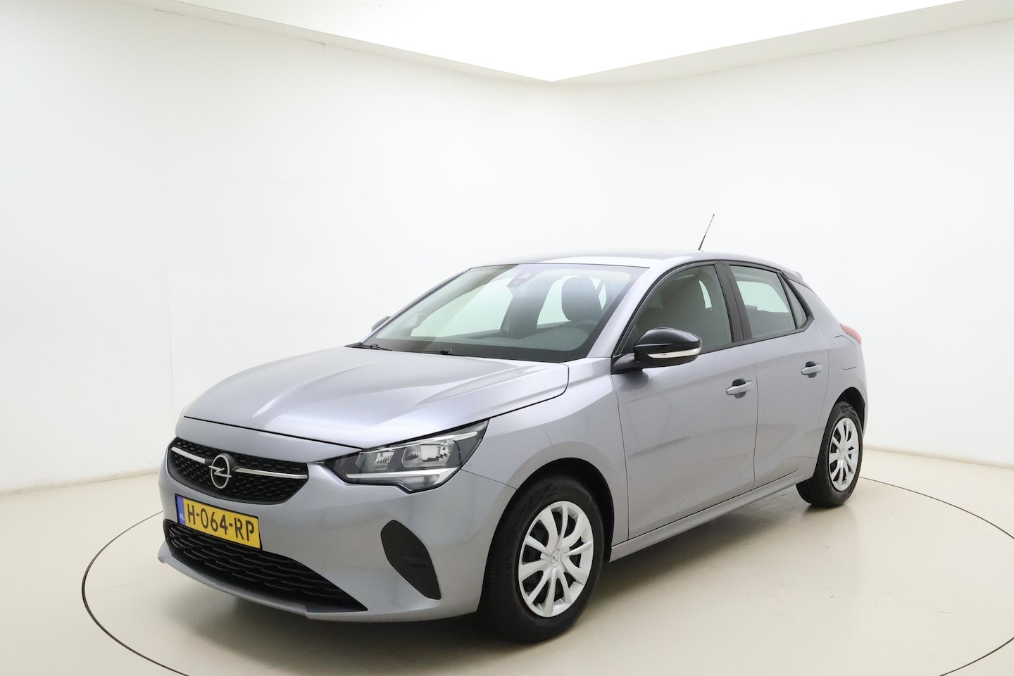 Opel Corsa - 1.2 Edition | Weinig kilometers | Airco | Parkeersensoren achter | Metaallak | Cruise cont - AutoWereld.nl