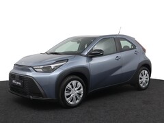 Toyota Aygo X - Hybrid 115 play | Nieuw uit voorraad leverbaar |