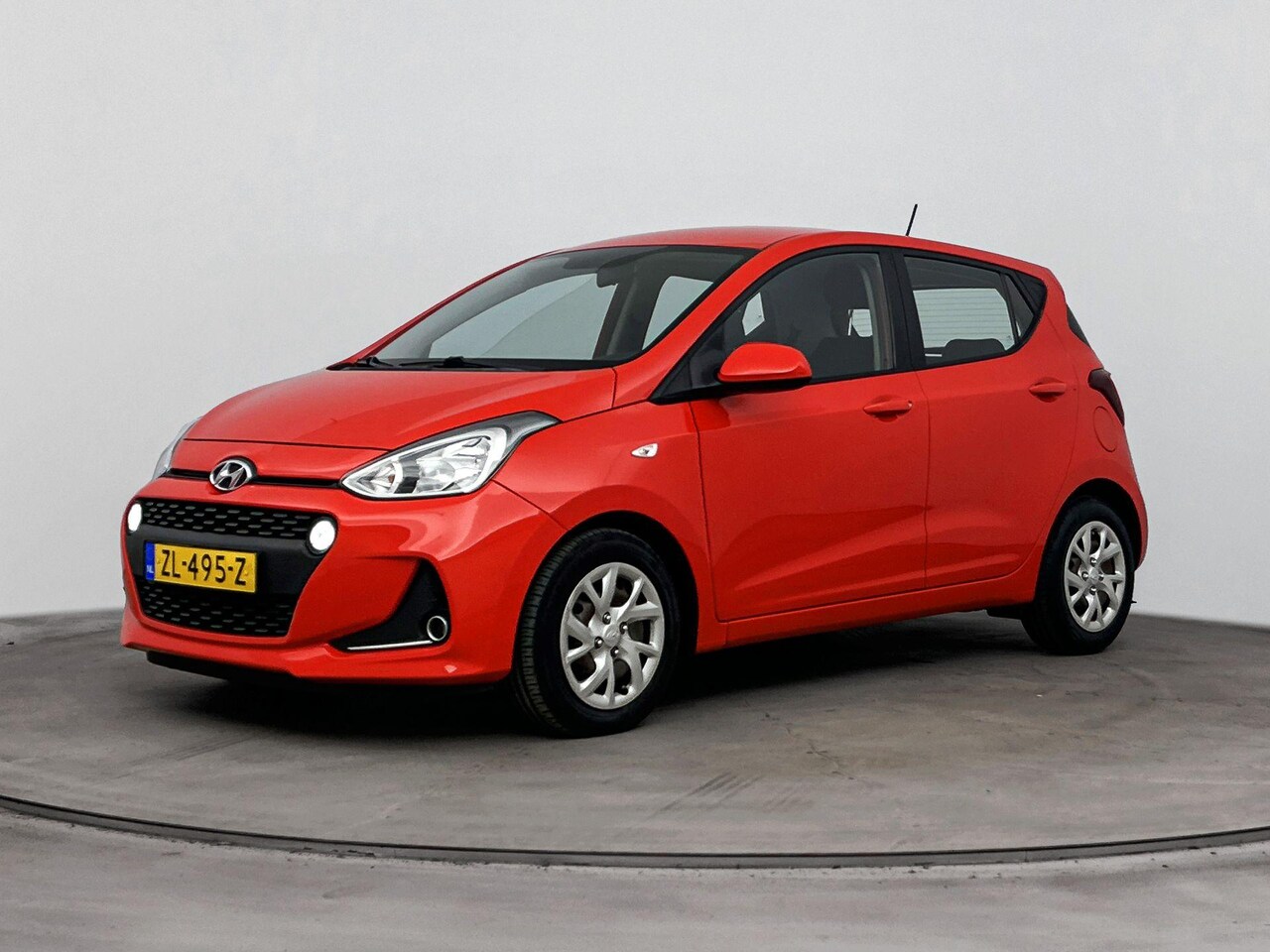 Hyundai i10 - 1.0i Comfort | Navigatie | Apple Carplay | Android Auto | Cruise control | Airco | - AutoWereld.nl