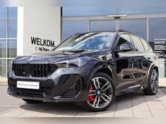 BMW X1 - xDrive25e M Sport Automaat / Sportstoelen / SoH 99% / Comfort Access / Head-Up / Adaptieve