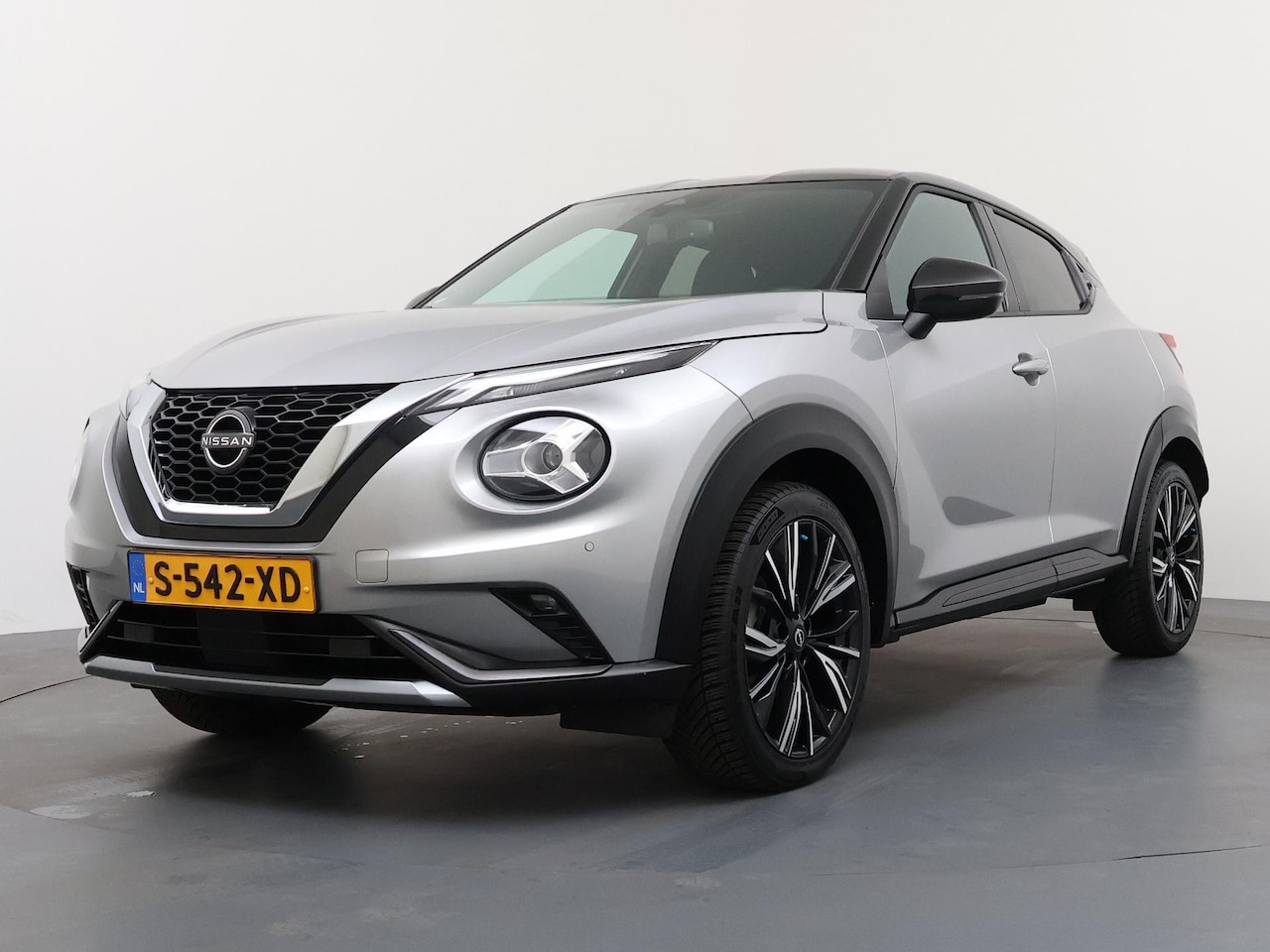Nissan Juke - 1.0 DIG-T N-Design | AUTOMAAT | - AutoWereld.nl