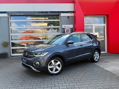 Volkswagen T-Cross - 1.5 TSI Style Virtual, Adaptive, Trekhaak