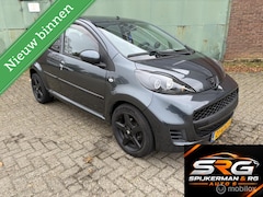Peugeot 107 - 1.0-12V Sublime sport uitgevoerd