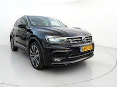 Volkswagen Tiguan - 2.0 TSI 4Motion Highline|Pano|Camera|Trekhaak|Heaad Up|Stoelverwarming|leder|Nap