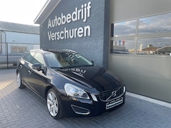 Volvo V60 - 3.0 T6 AWD Summum automaat keyless xenon leer