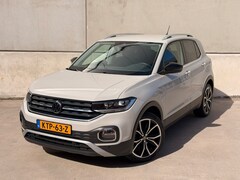 Volkswagen T-Cross - 1.5 TSI DSG 18'' Camera Virtual Trekhaak CarPlay ACC