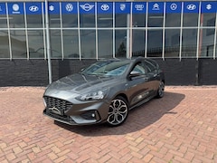 Ford Focus - 1.0 EcoBoost Titanium Business *CARPLAY + KEYLESS + WINTER PACK + CAMERA