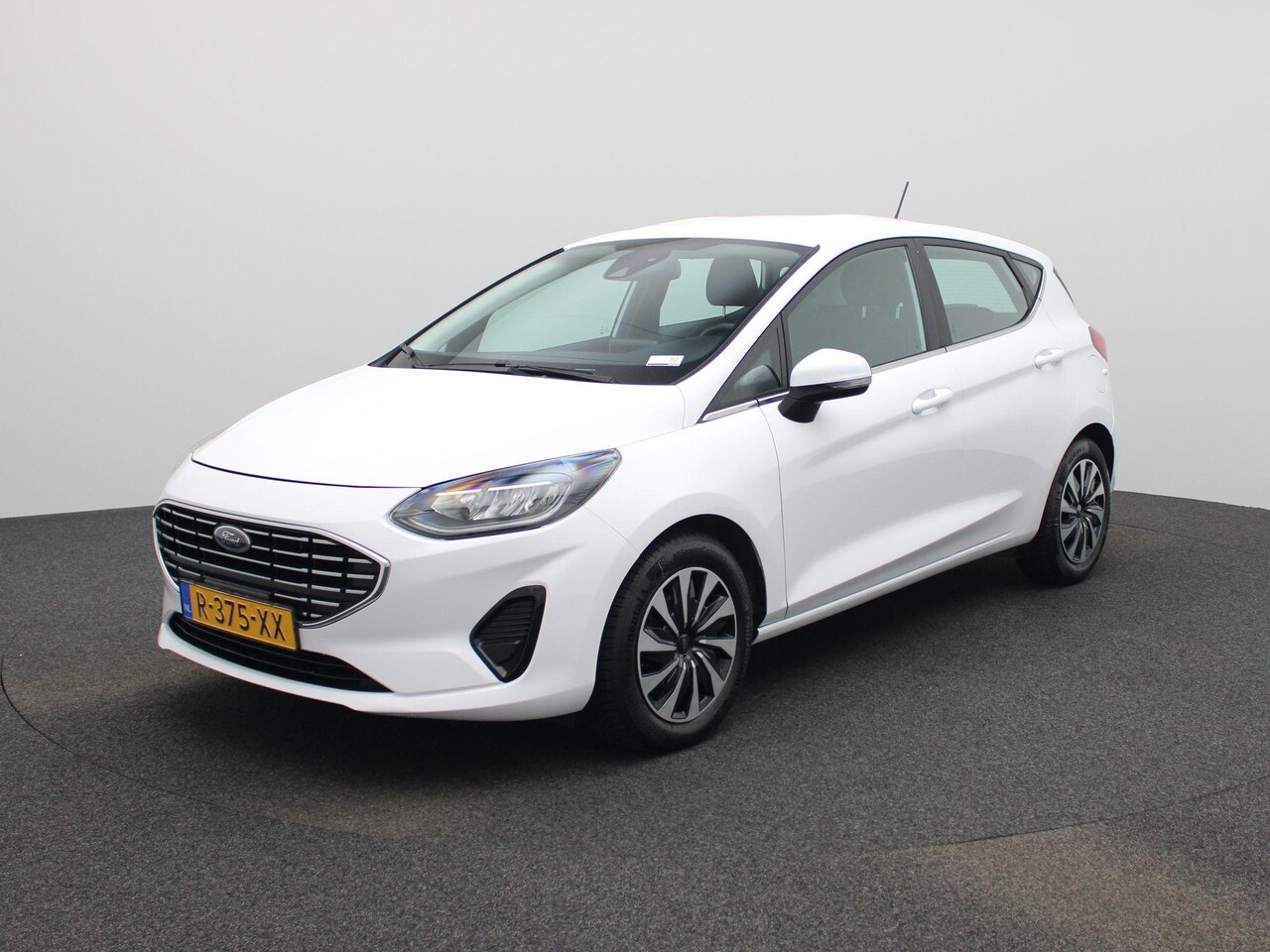 Ford Fiesta - 1.0 EcoBoost Hybrid Titanium | Cruise Control | Airco | Parkeersensoren | Apple Carplay/An - AutoWereld.nl
