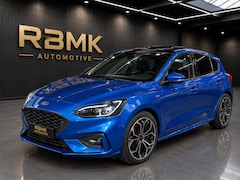 Ford Focus - 1.5 EcoBoost ST Line Business