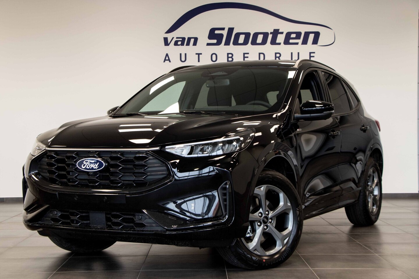 Ford Kuga - 2.5 PHEV ST-Line| WinterPack| Navi| Camera| Pano Dak| Adaptieve Matrix Coast-to-Coast sign - AutoWereld.nl