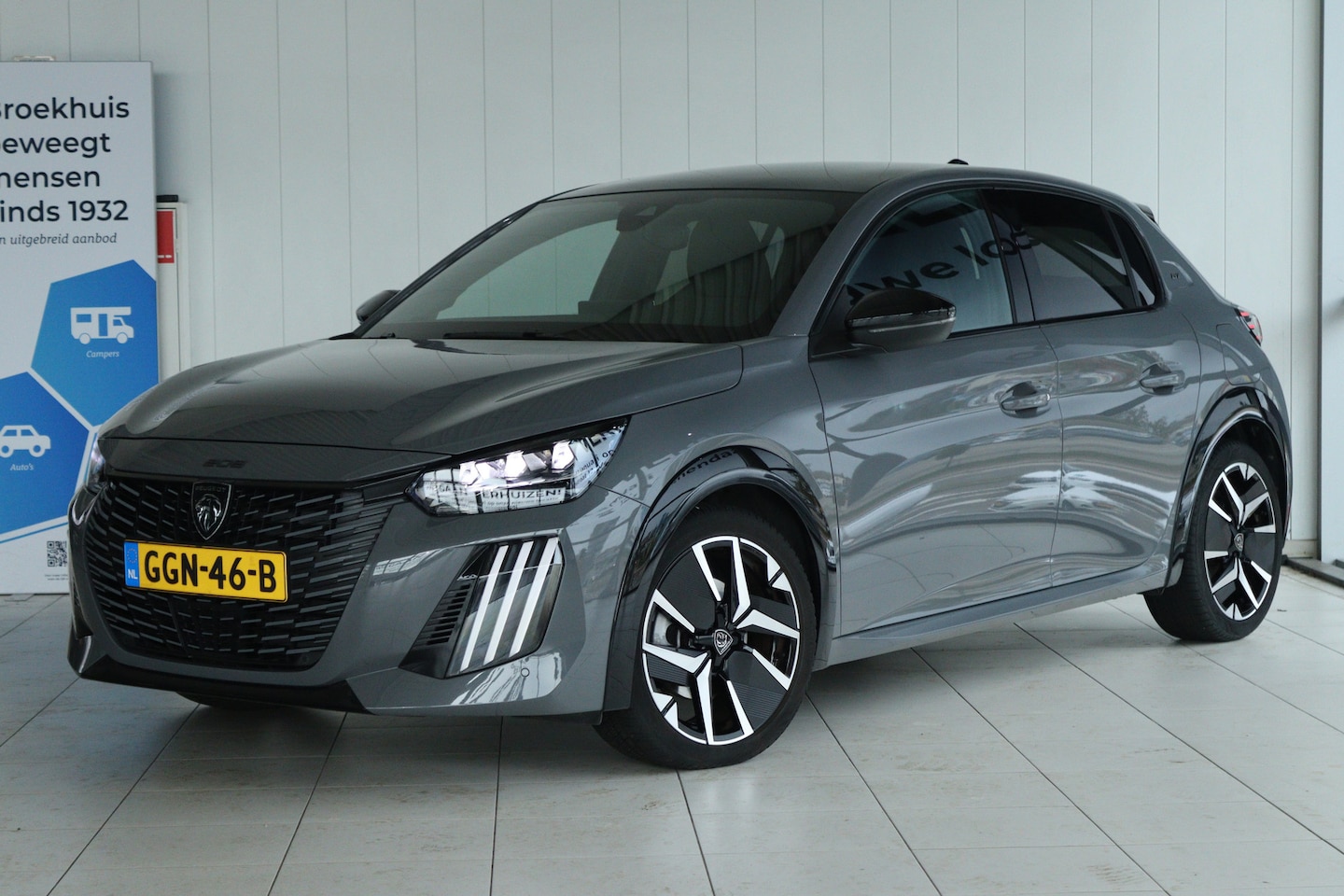 Peugeot 208 - 1.2 PureTech 100 GT | Cruise Control | Panoramadak | Camera | Navigatie | Carplay | Keyles - AutoWereld.nl