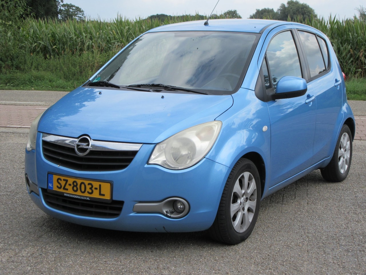 Opel Agila - 1.0 + Airco - AutoWereld.nl