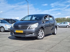 Toyota Verso - € 4500, -1.6 VVT-i Business Navi+Trekhaak+Airco+Cruise