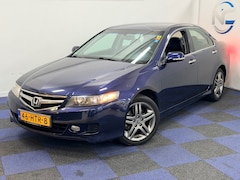Honda Accord - 2.0i Business / DEALER ONDERHOUDEN / SUPER NETJES