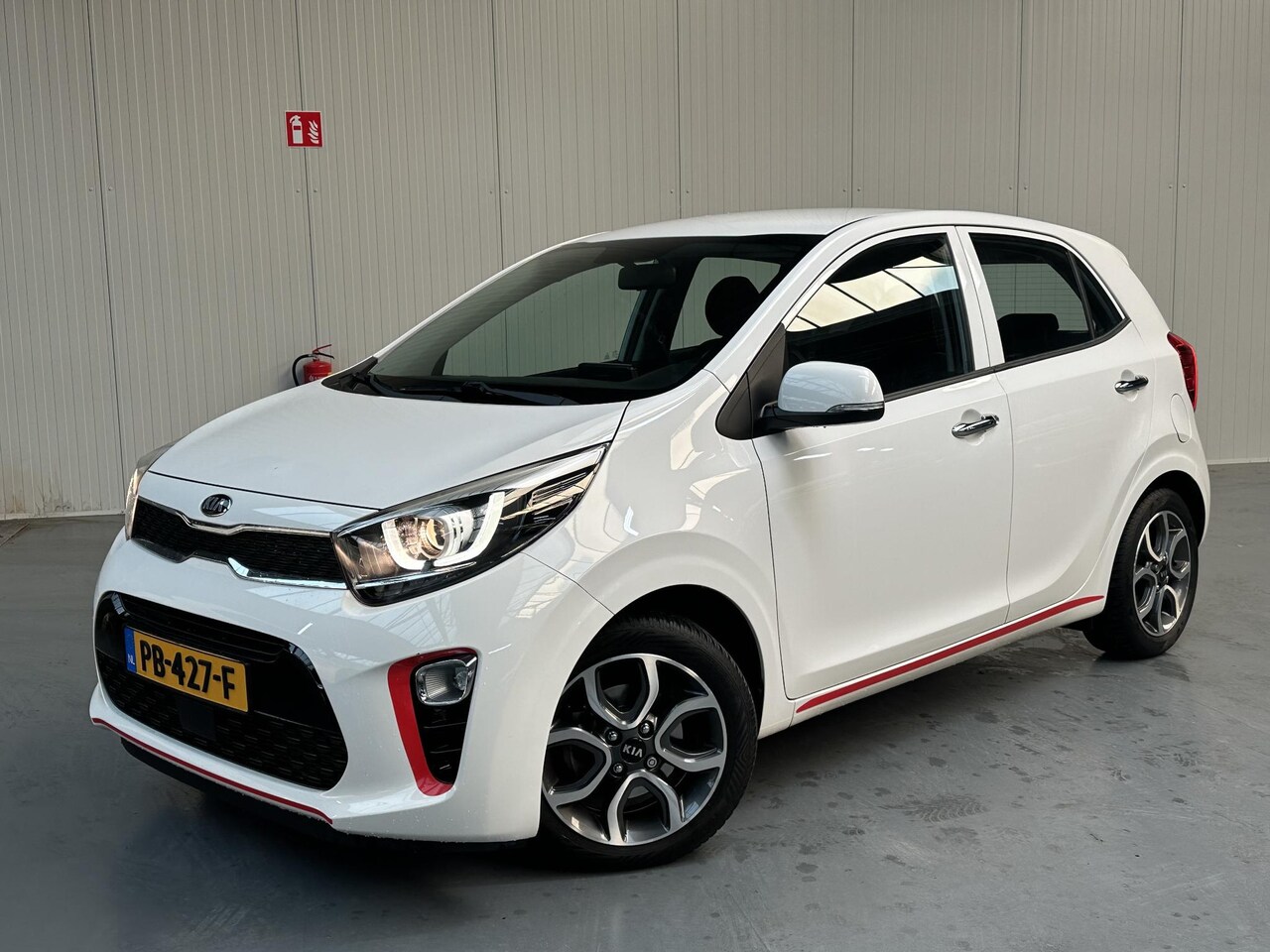 Kia Picanto - 1.0 CVVT ExecutiveLine 1.0 CVVT ExecutiveLine - AutoWereld.nl