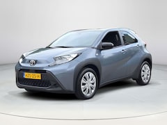 Toyota Aygo X - 1.0 VVT-i MT Play | Apple CarPlay | Parkeercamera | Rijklaar incl. garantie |