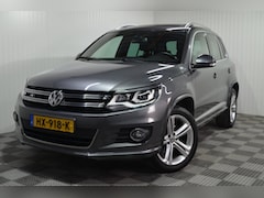 Volkswagen Tiguan - 1.4 TSI R-Line Edition / Trekhaak / Pano, dak / Leder / Stoelverw./ Pdc / NL auto